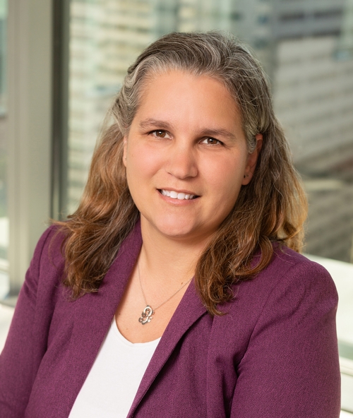 Anneke Lee - Practice Assistant,