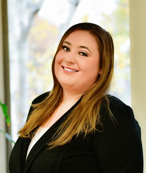 Aunna Angehrn - Practice Assistant, Yakima